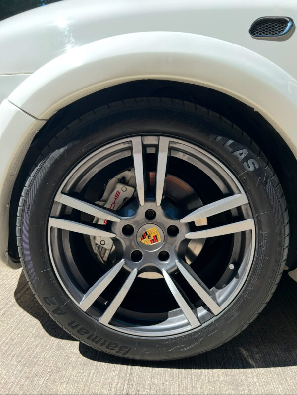 ❌❌❌SOLD❌❌❌2005 Porsche Cayenne Gemballa GT-550 4.5L V8 Bi-Turbo - Imagen 8