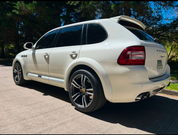 ❌❌❌SOLD❌❌❌2005 Porsche Cayenne Gemballa GT-550 4.5L V8 Bi-Turbo - Imagen 4