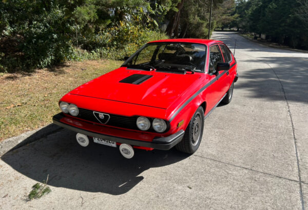 1982 Alfa Romeo GTV6 2.5L edición limitada Balocco SE (numerado)